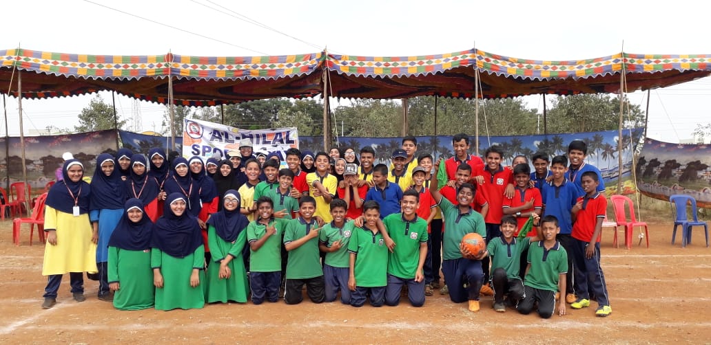 SCHOOL/COLLEGE IMAGE